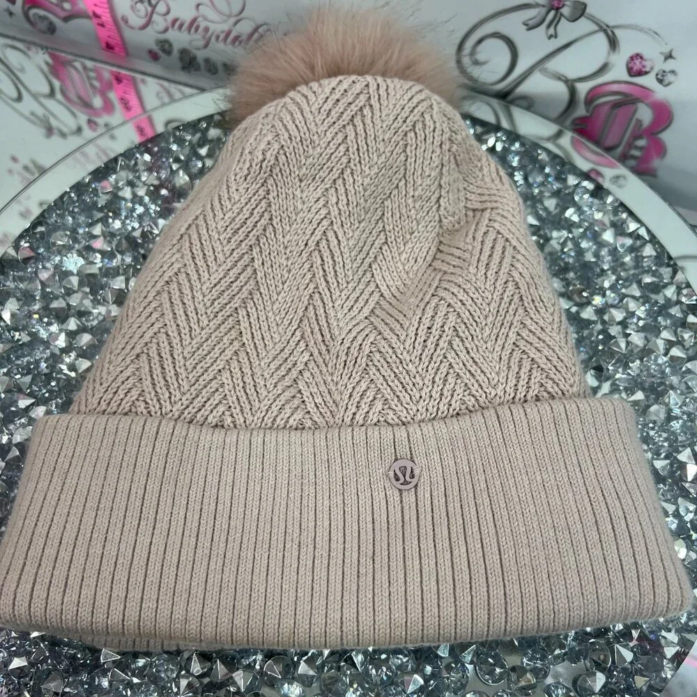 Lululemon 3 piece beanie & glove set tan beige cozy chunky-knit pink mittens fur